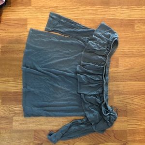 American eagle off the shoulder shirt